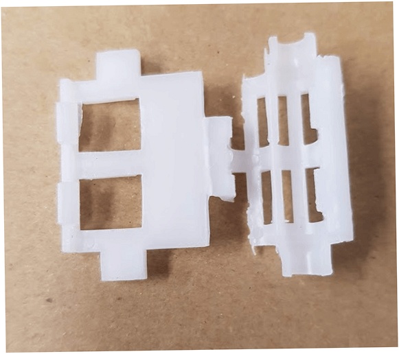 Samsung Refrigerator Sensor Mounting Clip - DA61-00453A