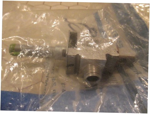 GE Range /Oven Surface Burner Valve - WB21X10052
